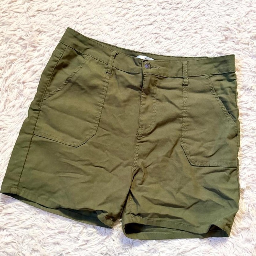 Olive Green Gorpcore Utility Military Outdoorsman Hiking Earthy Shorts Womens XL